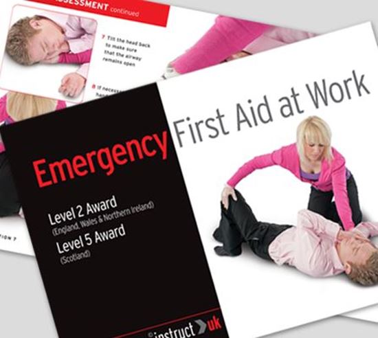 Picture of CLICK MEDICAL EMERGENCY FIRST AID BOOK